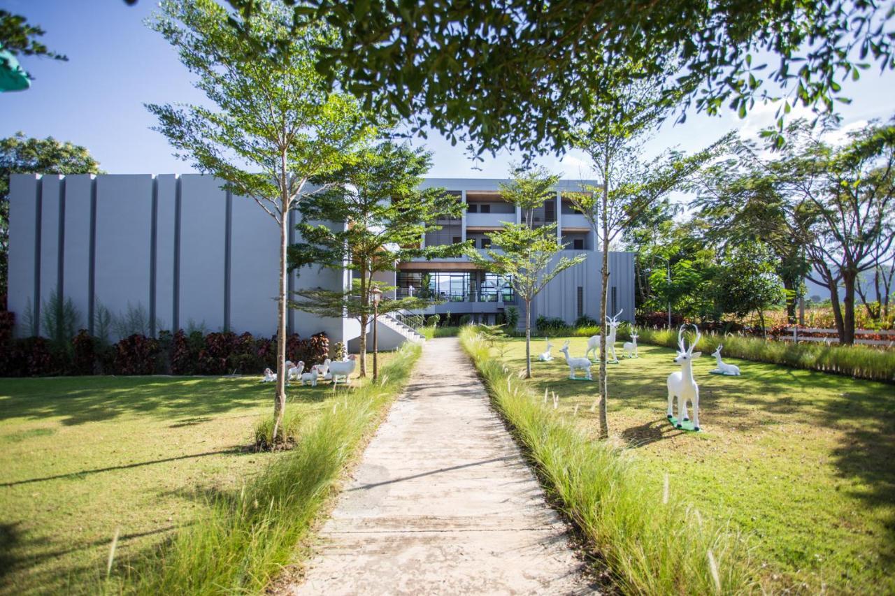 Hotel Mont Blanc In Khao Yai Mu Si Exterior foto